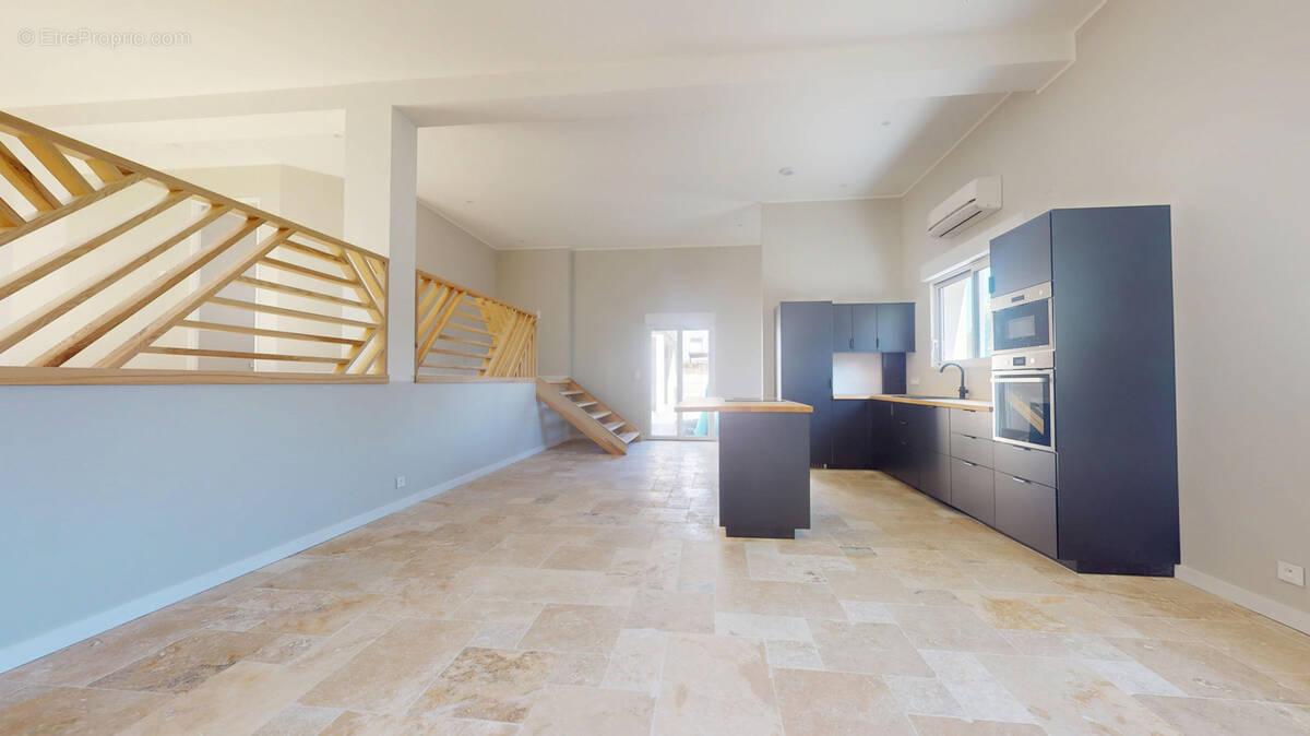 Appartement à SAINT-VIT