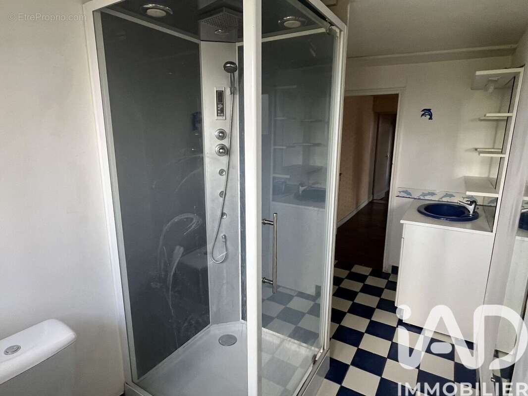 Maison 147 m² à Lhoumois  - photo 9