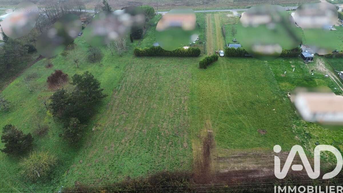 Photo 7 - Terrain à GENAC