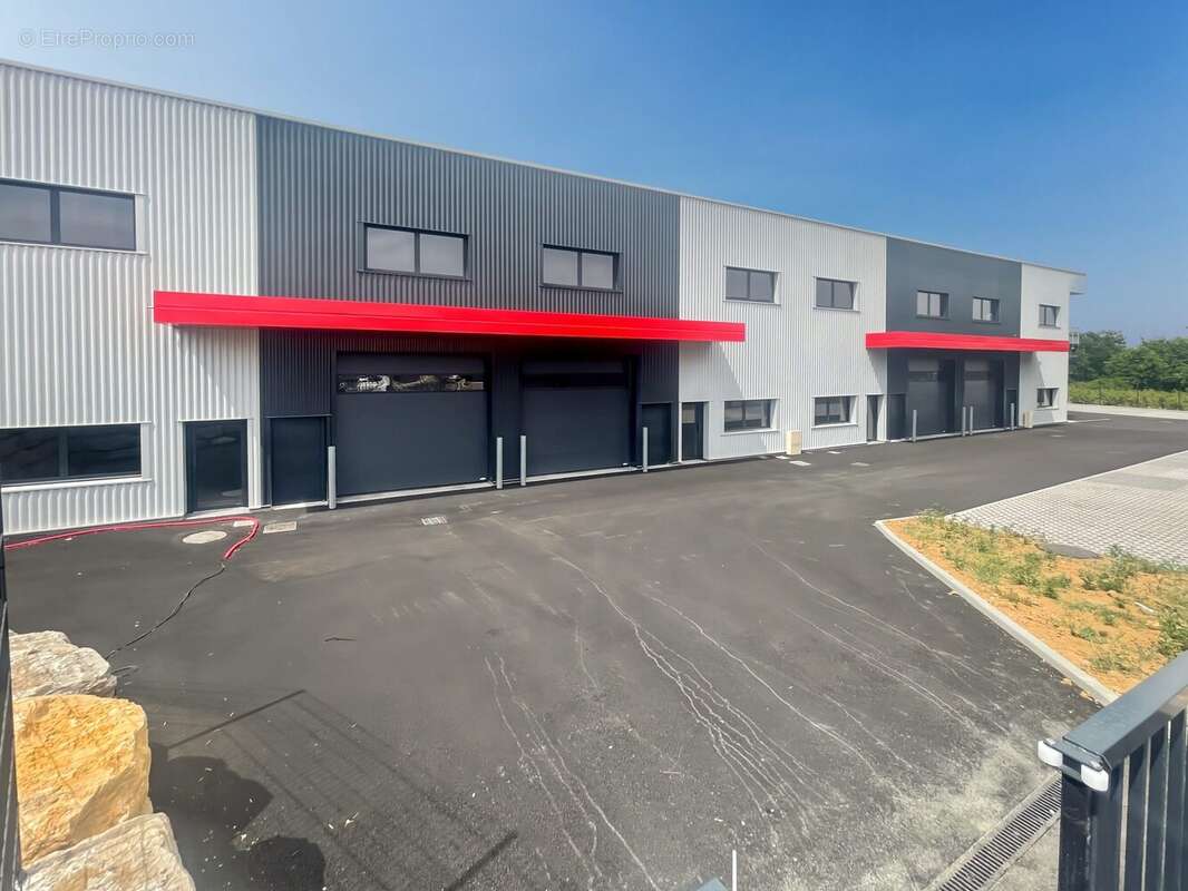 Commerce 266 m² à Chazay-D'azergues  - photo 5