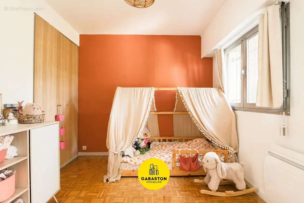 Appartement à MARSEILLE-12E