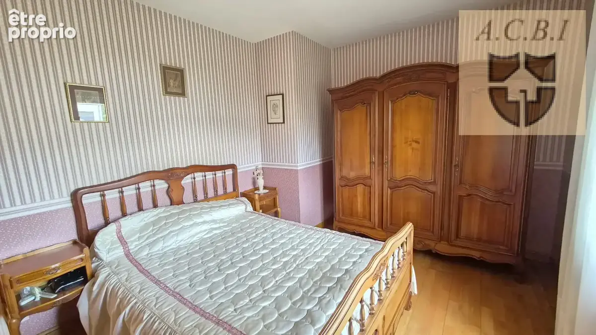Vendôme — Maison familiale de 149 m2 dans un secteur calme et recherché - photo 7