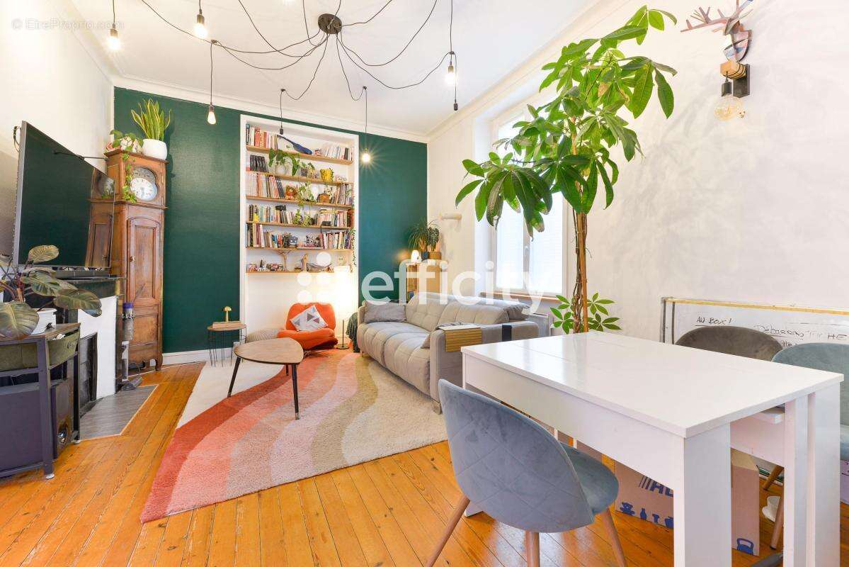 Appartement à NANTES