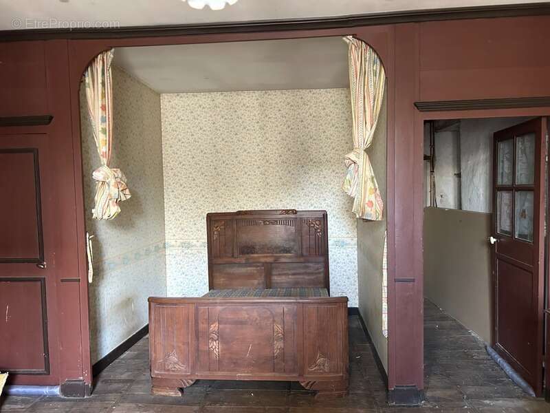 Maison à CHATEAUPONSAC