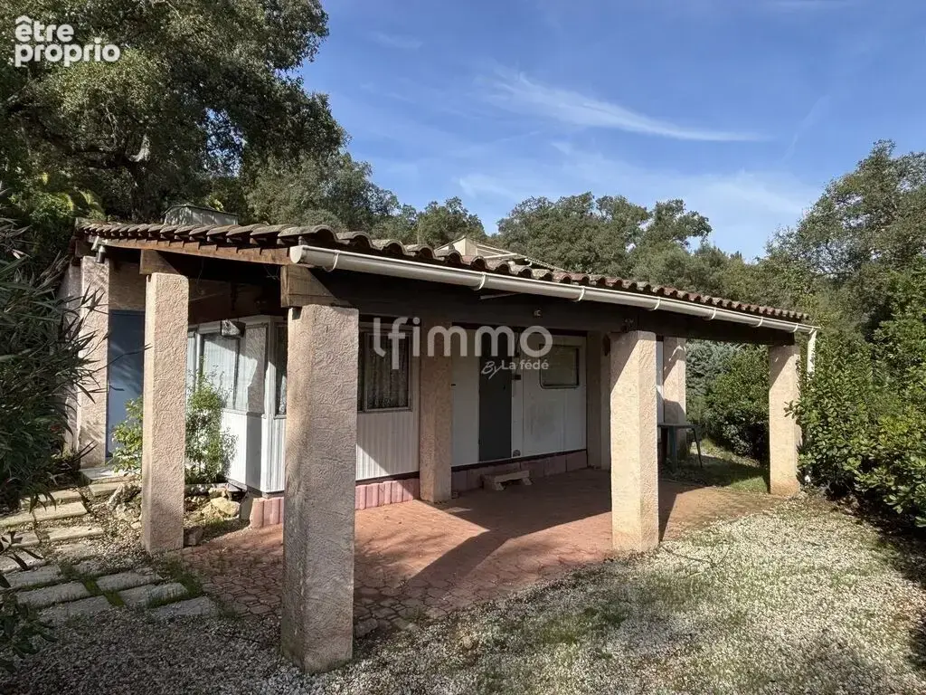 Maison de vacances à rénover - photo 1