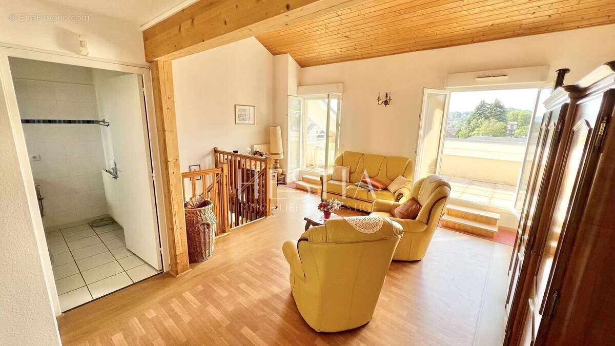 Appartement à LE BOURGET-DU-LAC