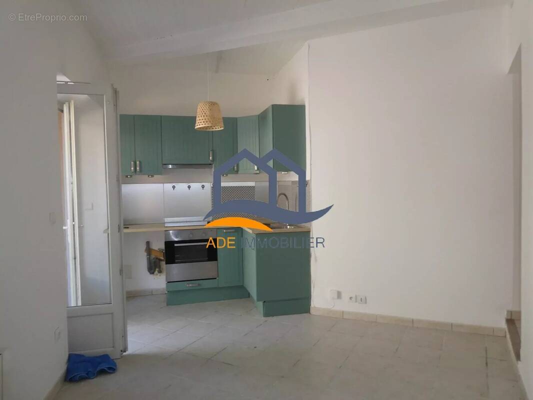 Appartement à EGUILLES