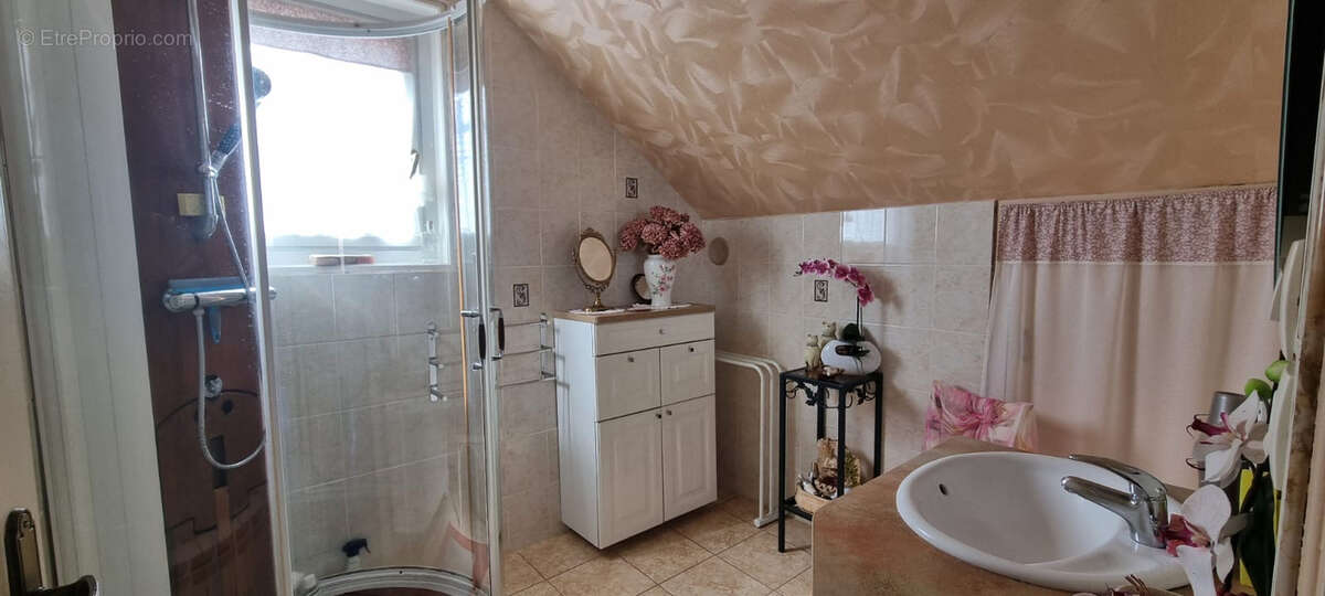 Maison à VITRY-EN-CHAROLLAIS