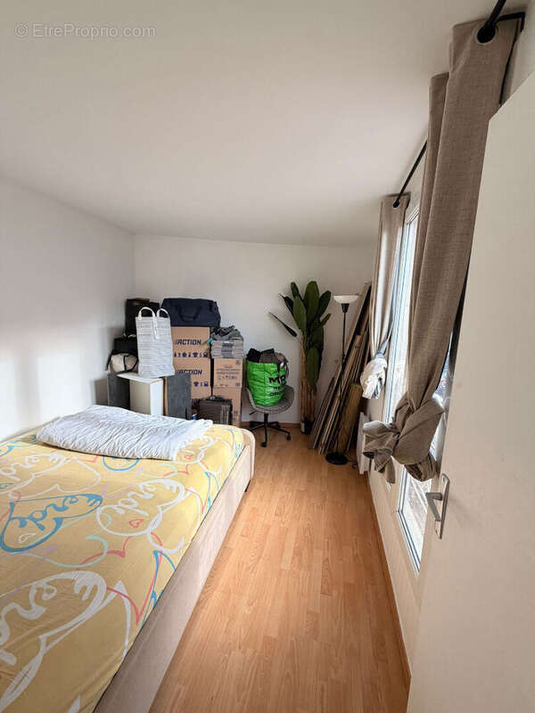 Appartement à CORBEIL-ESSONNES