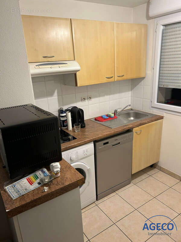 Chambre - Appartement à GAGNAC-SUR-GARONNE