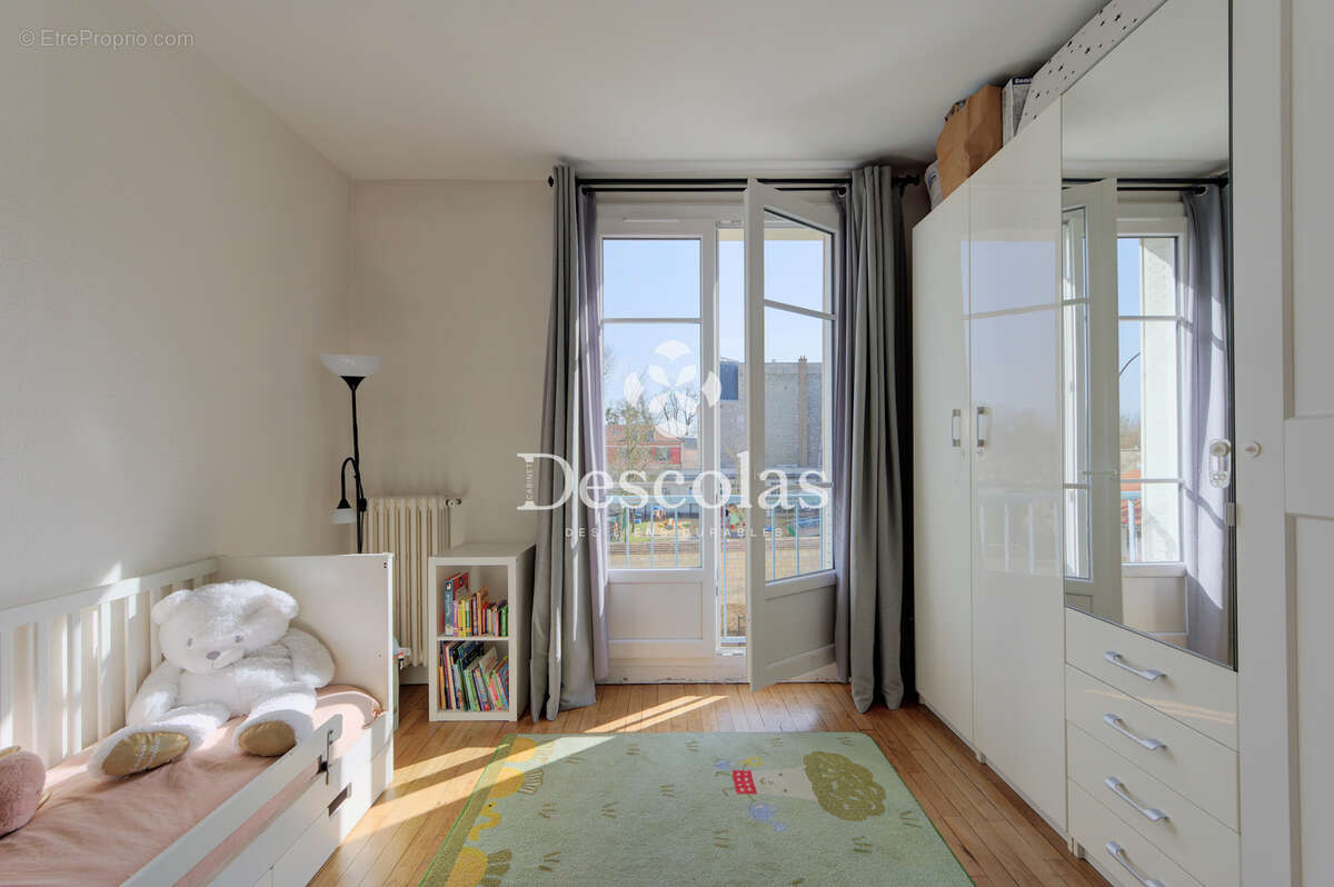 Appartement 1er étage gauche, 60 m2, 3 pièces, 2 chambres, SAINT GERMAIN EN LAYE - photo 10