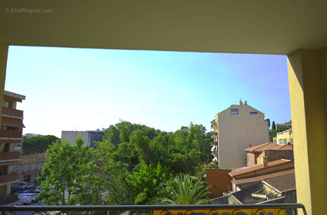 Appartement à CAGNES-SUR-MER