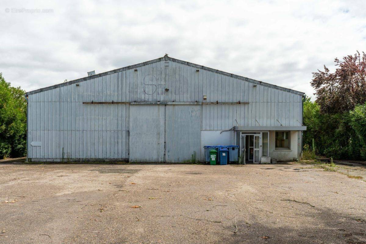 Appartement à LE PERRAY-EN-YVELINES