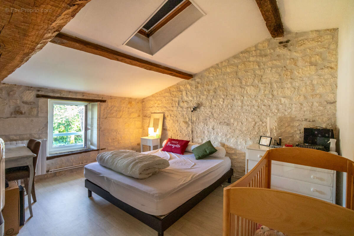 Maison à SAUJON