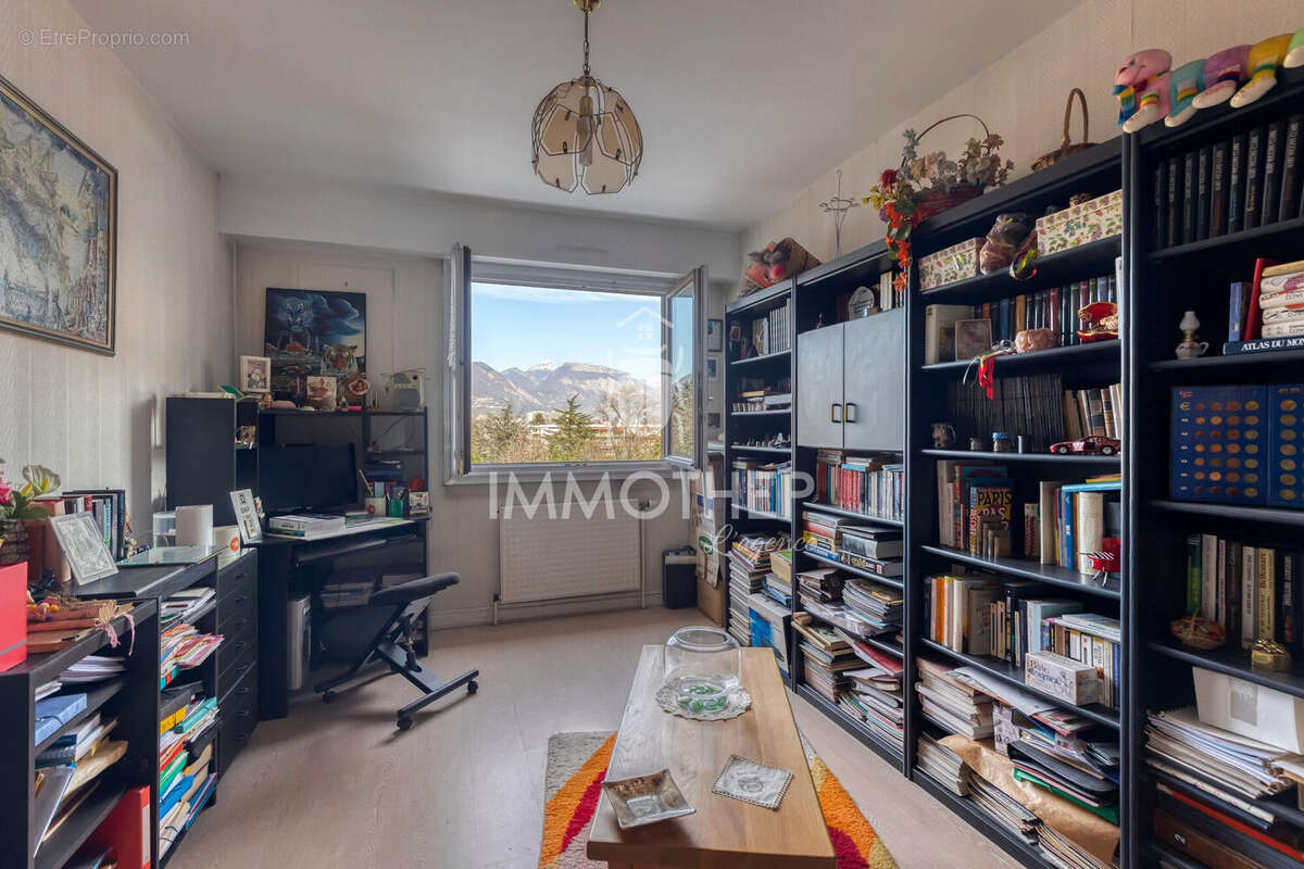 Appartement à ECHIROLLES