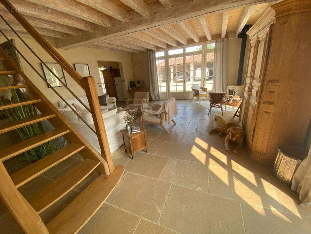 Maison à SAINT-MARTIN-DE-GURSON