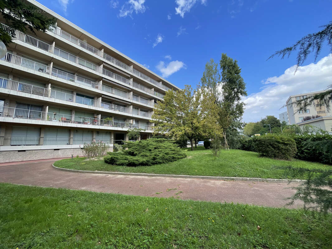 Appartement à LYON-5E