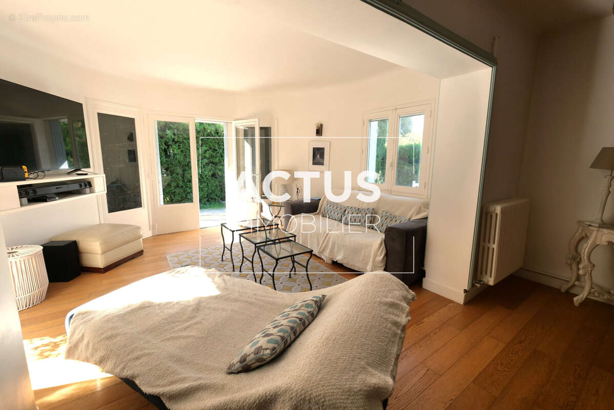 Maison à SALON-DE-PROVENCE