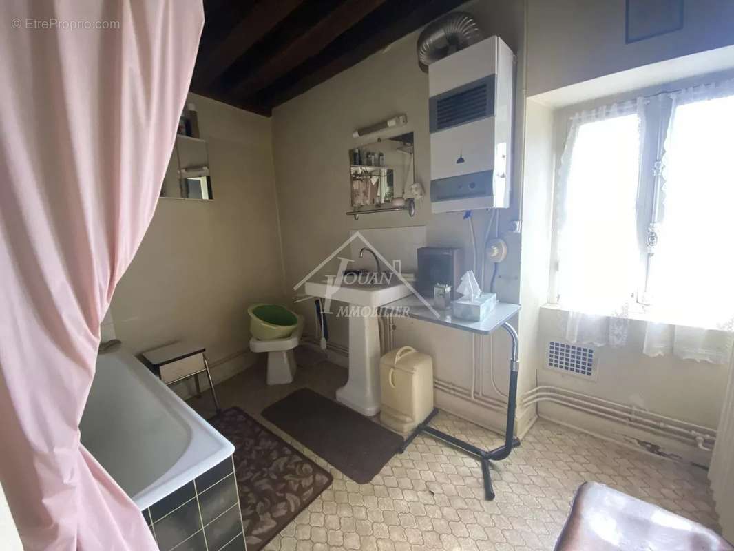 Maison à PIERREFITTE-SUR-LOIRE