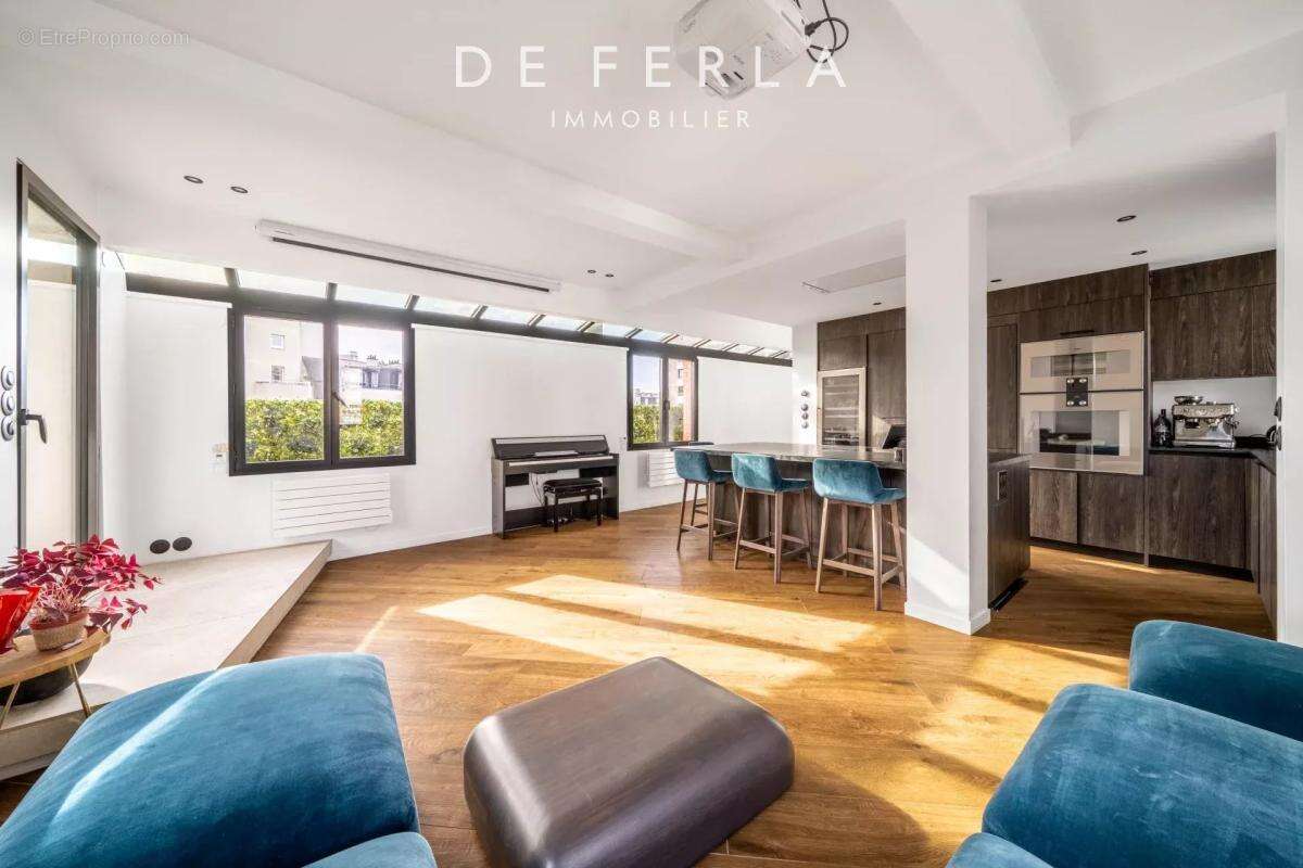 Appartement à PARIS-19E