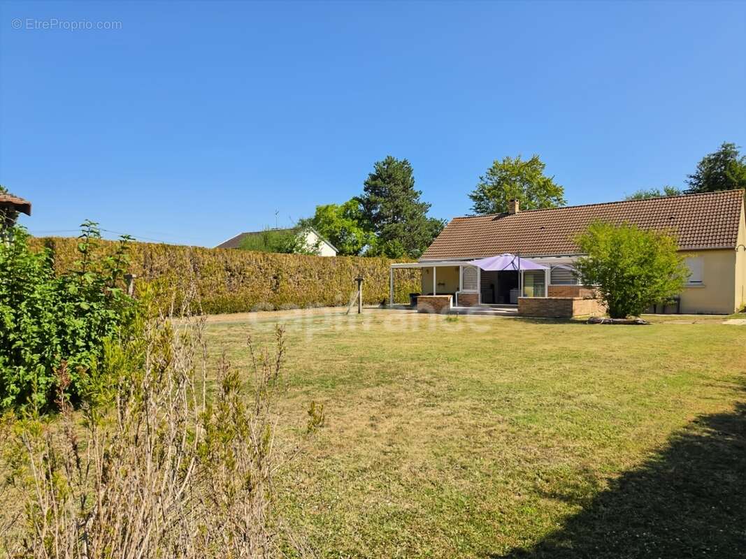 À saint-mars-la-brière, une maison familiale de plain-pied prête à accueillir sa nouvelle famille ! - photo 14