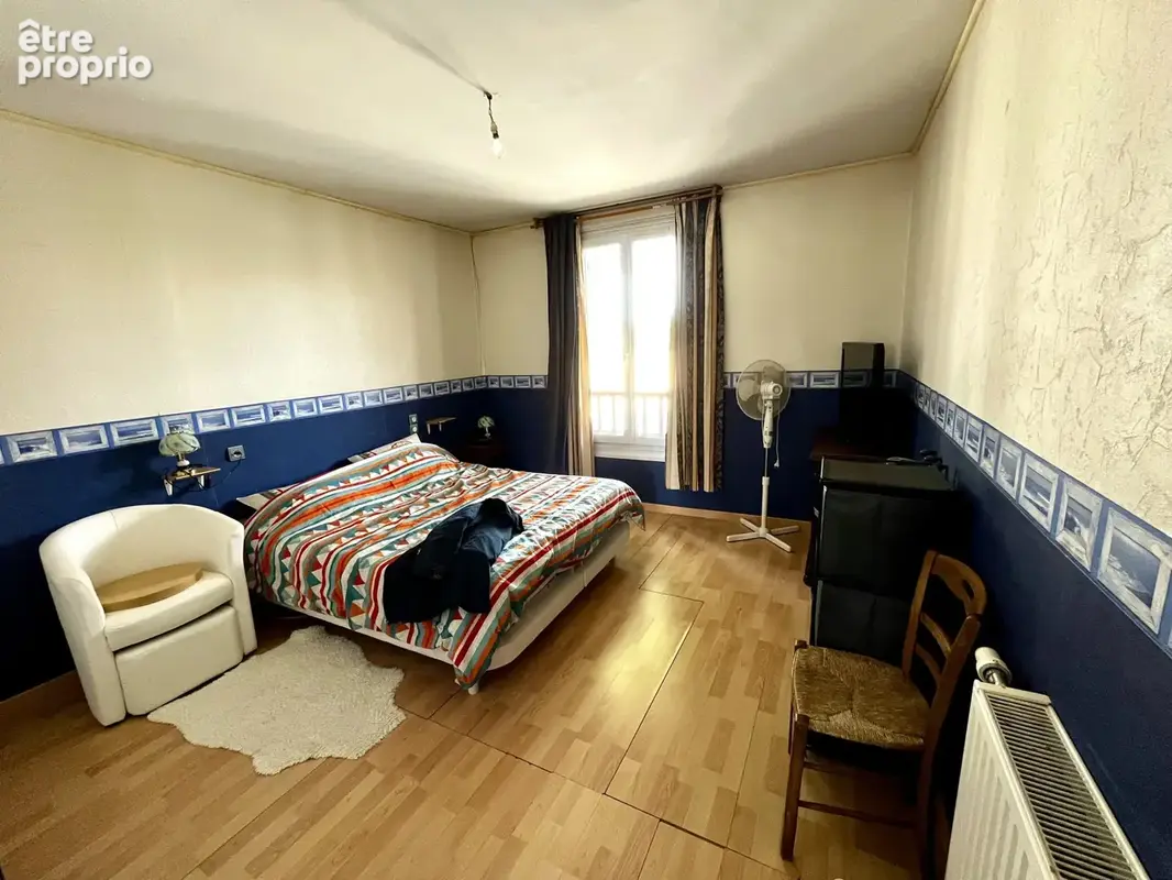 Méjannes le Clap appartement type F4 avec garage et cour intérieure - photo 4