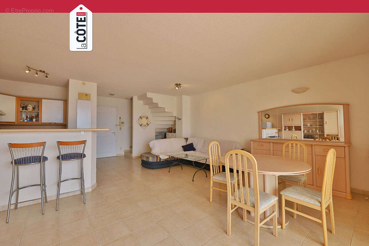 Appartement à CARRY-LE-ROUET