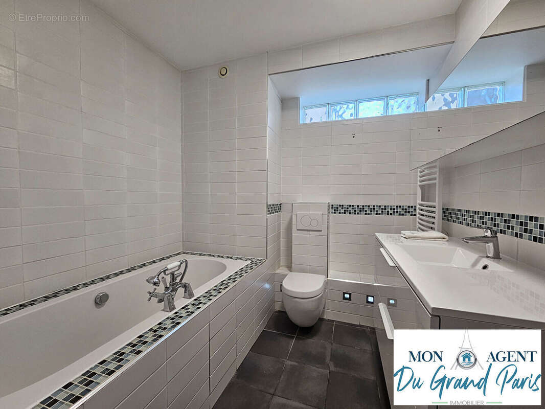 Maison à LE PLESSIS-ROBINSON