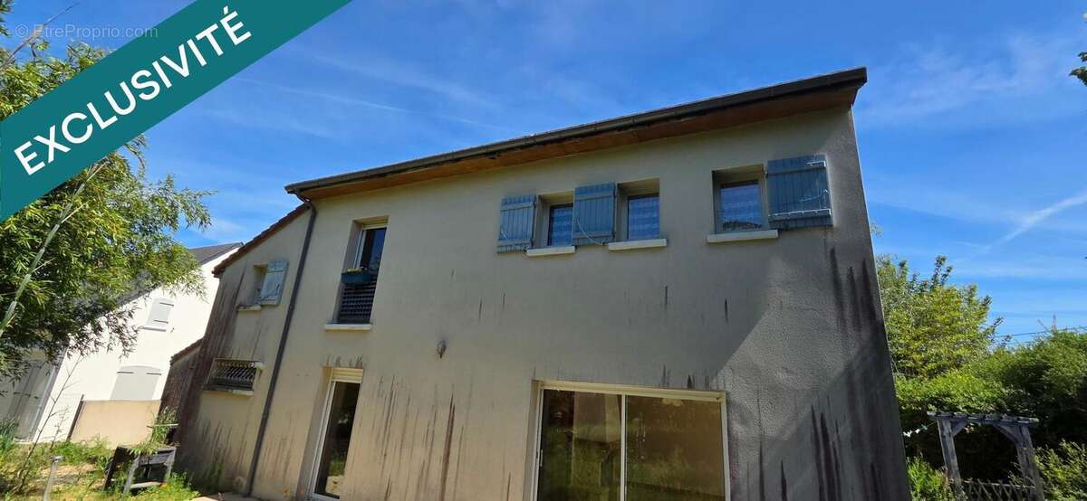 Maison 225 m² à La Roche-Posay  - photo 2