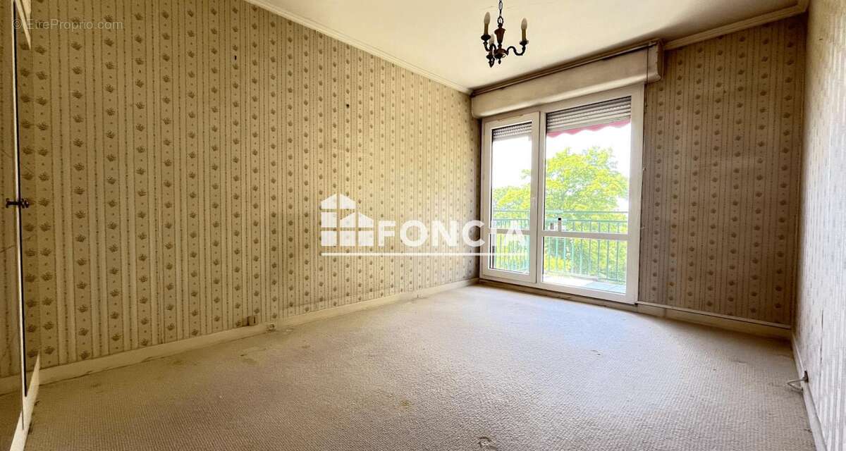 Appartement à RUEIL-MALMAISON