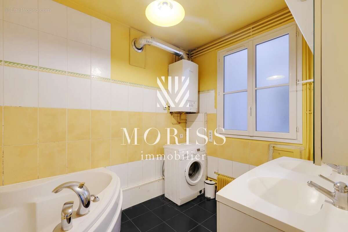 Appartement à PARIS-10E