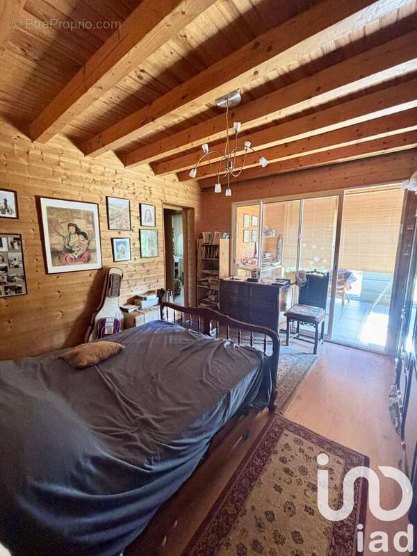 Maison 151 m² à Castelnau-Riviere-Basse  - photo 9