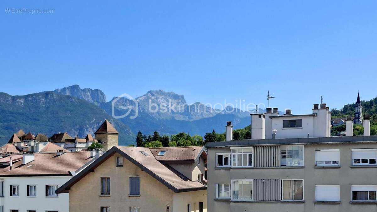 T2 lumineux en hyper-centre avec vue montagnes et balcon - photo 3
