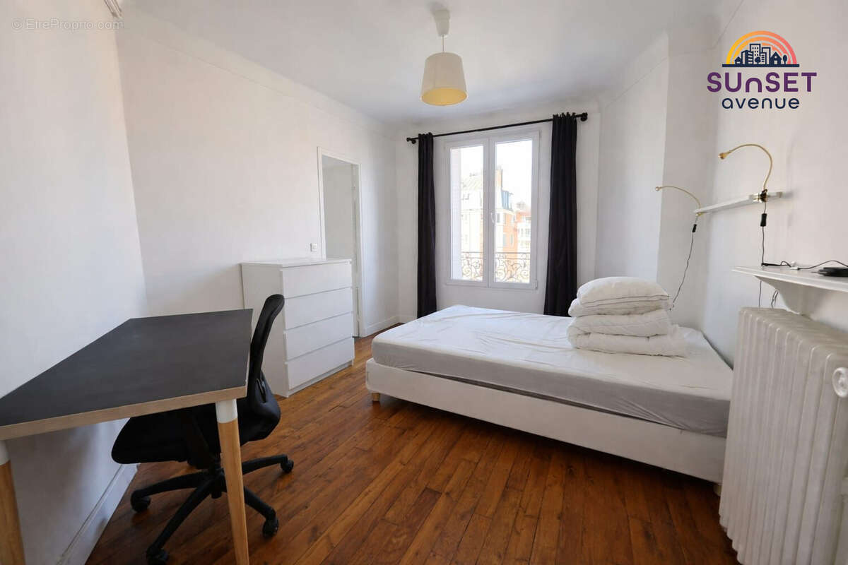 Appartement à PARIS-17E