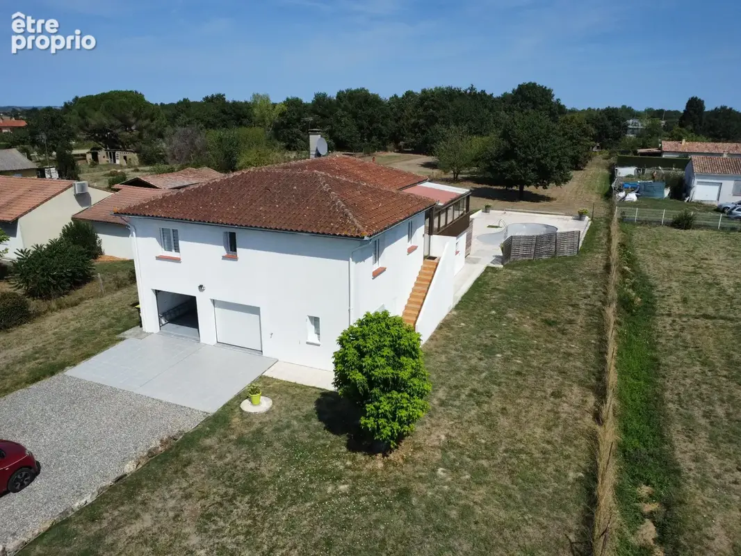 Maison à CASTELSARRASIN