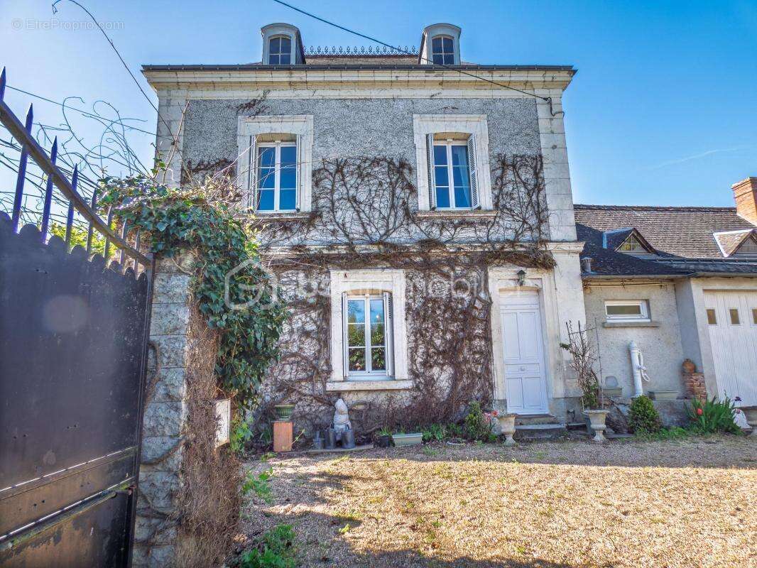 Maison à JOUE-LES-TOURS