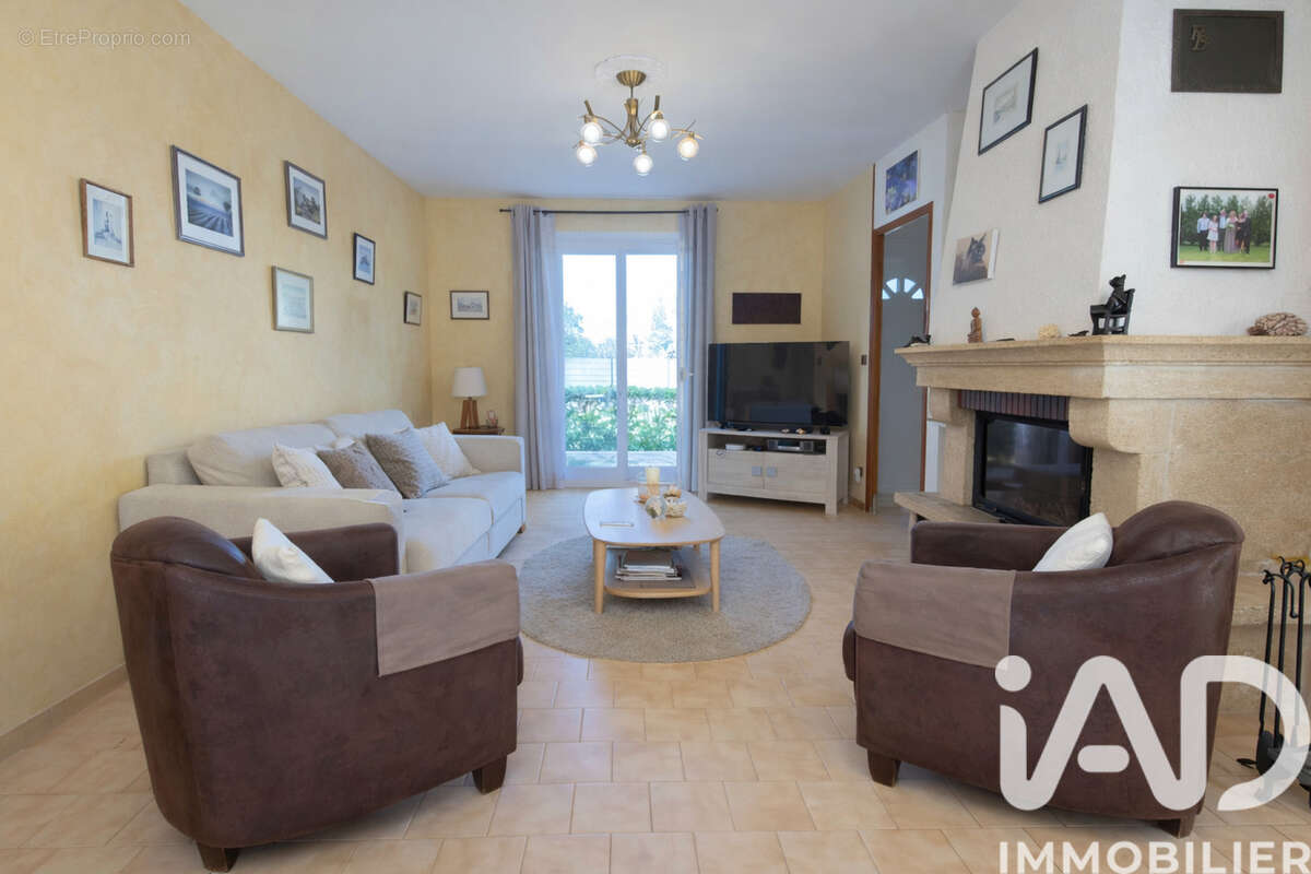 Photo 8 - Maison à PEYROLLES-EN-PROVENCE