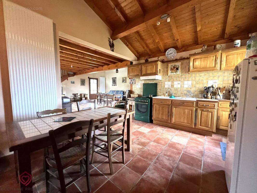 Maison à SOUEIX-ROGALLE