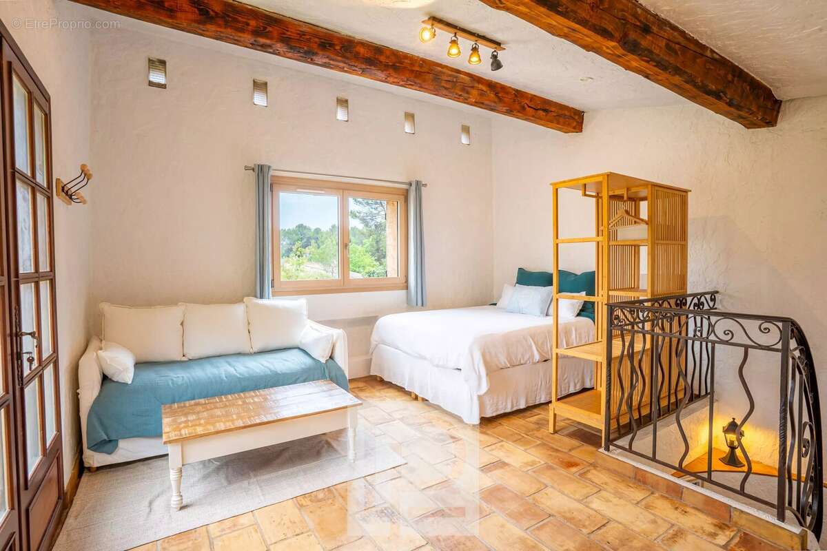 Maison à MOUGINS