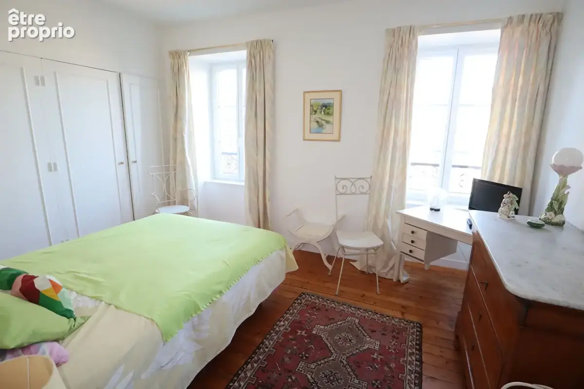 Appartement  5 pièce(s) 132 m2 - photo 4
