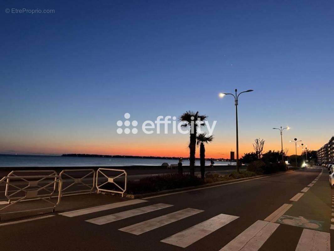 Commerce à LA BAULE-ESCOUBLAC