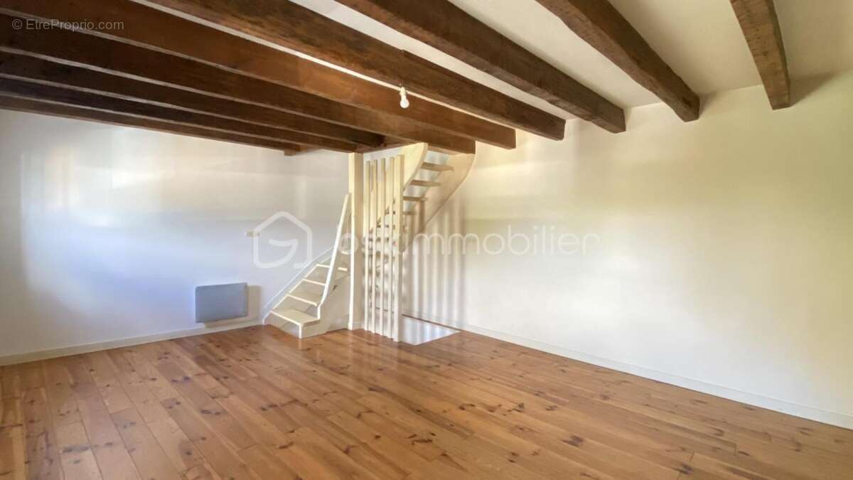 NANTES - Quartier St Jacques - Maison de ville d'env. 59m² - photo 3