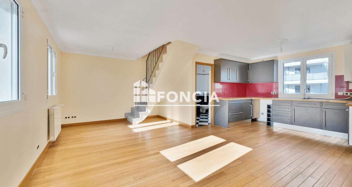 Appartement à CHATILLON