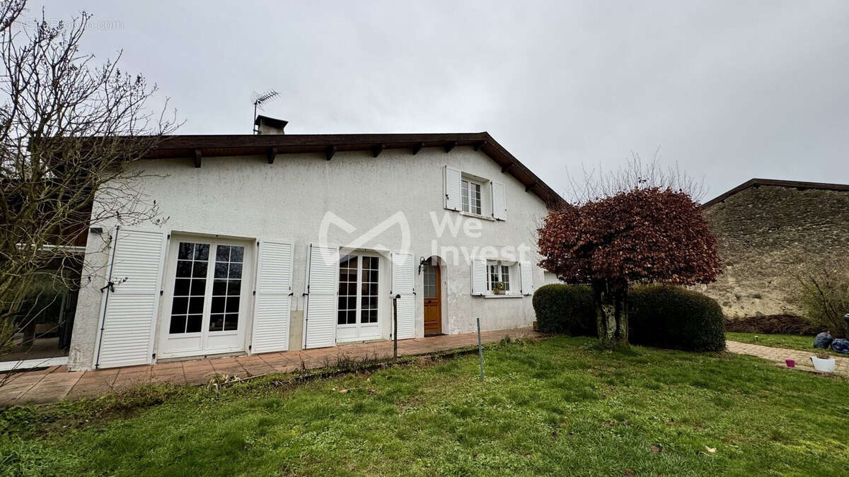 Maison à NEUVILLE-SUR-ORNAIN