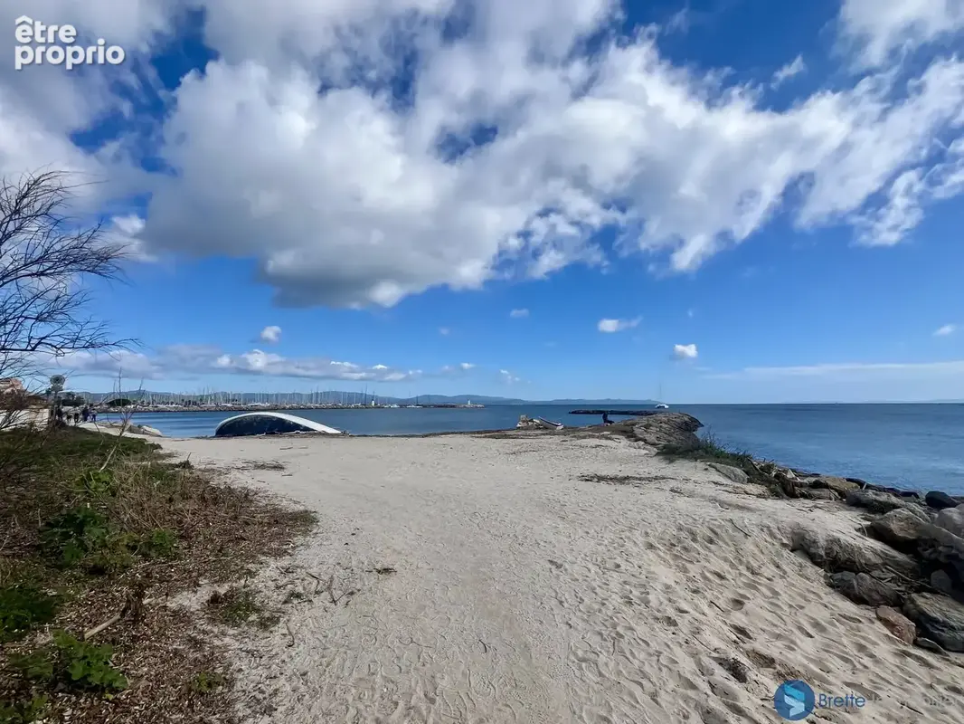 Hyeres le port - la capte maison t7 avec garage et cave - photo 21