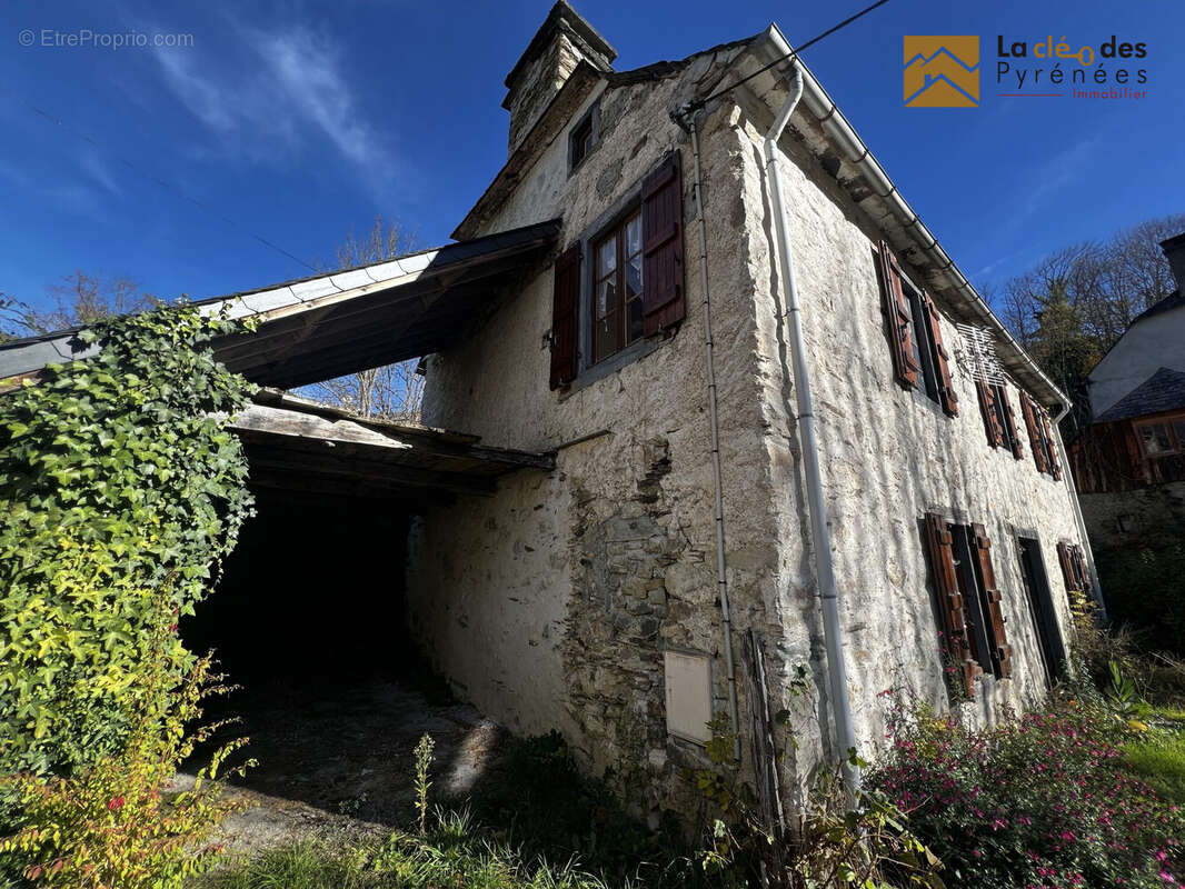 Maison à JEZEAU