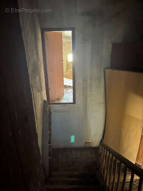 Maison de village 153m2 de surface plancher sur 3 niveaux - photo 32