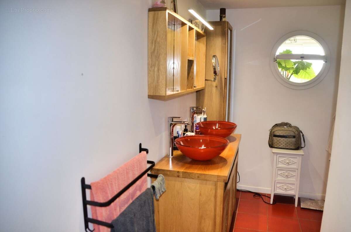 Maison à vendre 8 pièces LE GUE D'ALLERE (17) - photo 23
