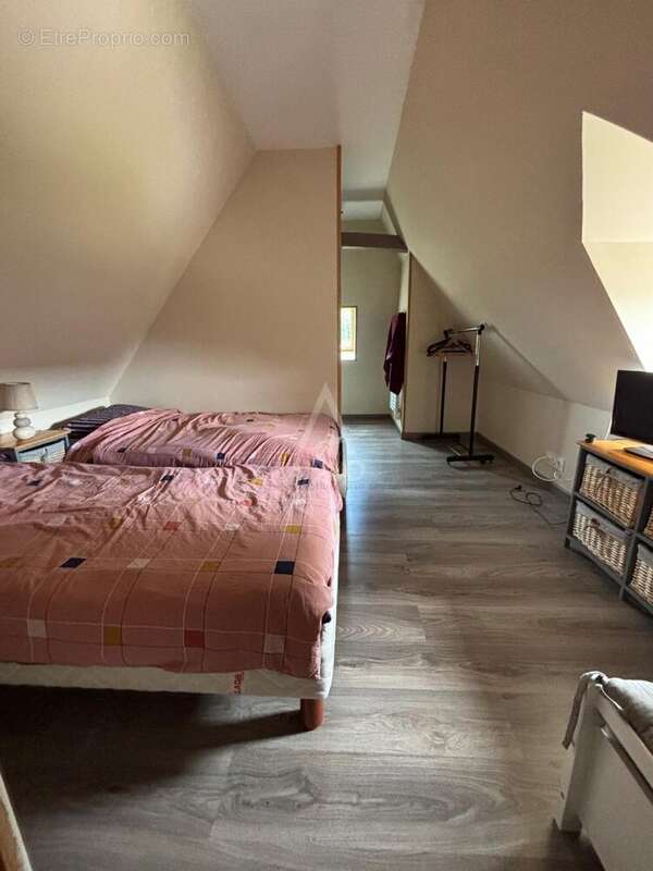 Proche Cormeilles ensemble de 2 maisons au calme - photo 11