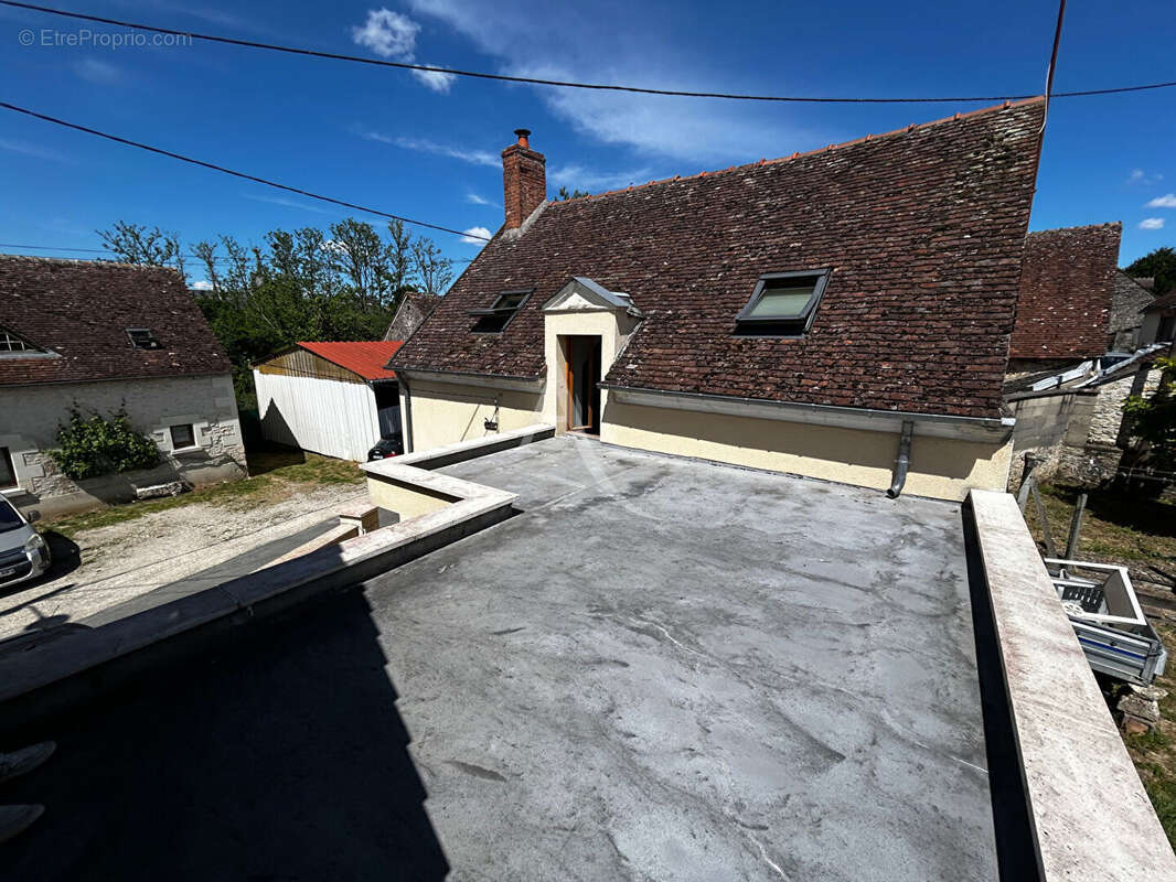 Maison à CONTRES